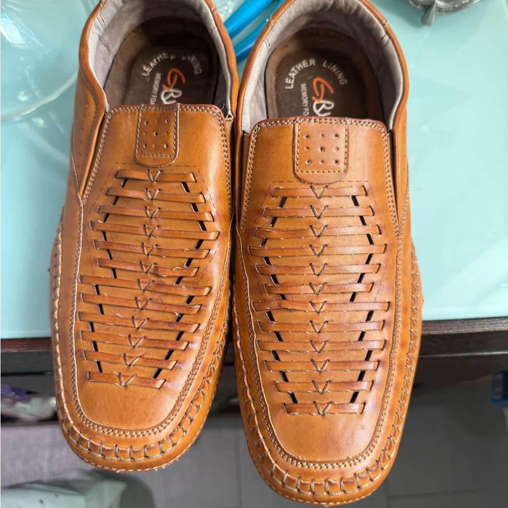 Men shoes brown size 10.5